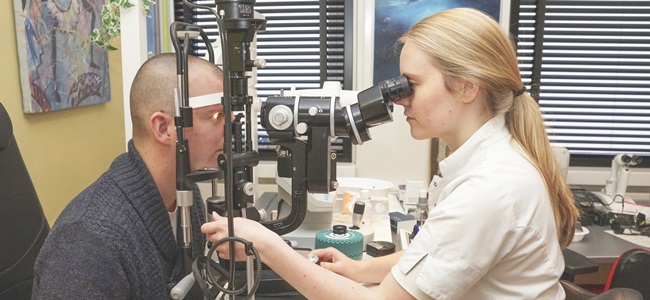 Oogheelkunde-Optometrist